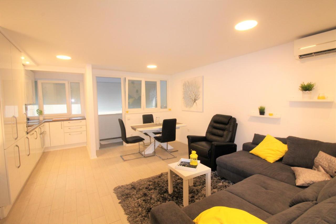 שיבניק Apartment Pia מראה חיצוני תמונה