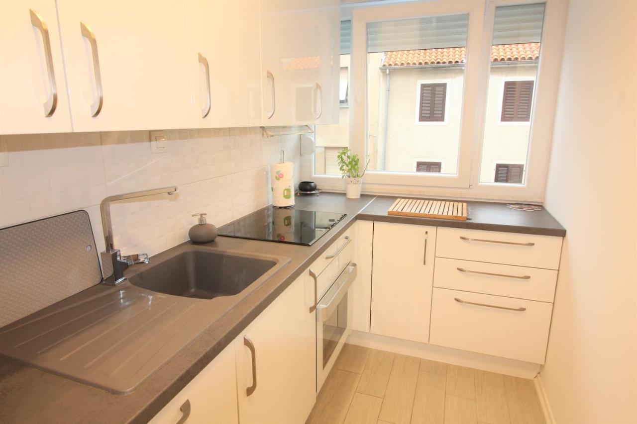 שיבניק Apartment Pia מראה חיצוני תמונה