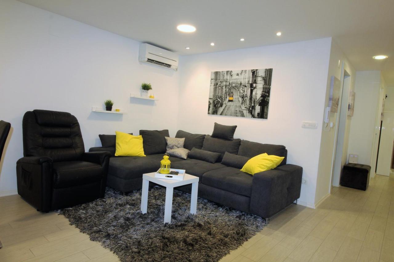 שיבניק Apartment Pia מראה חיצוני תמונה